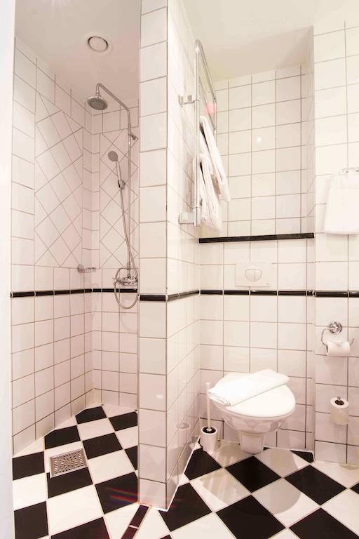 Mayfair Tunneln Hotel