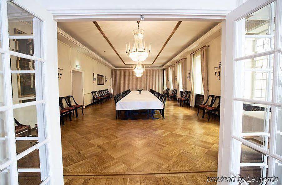 Mayfair Tunneln 4*