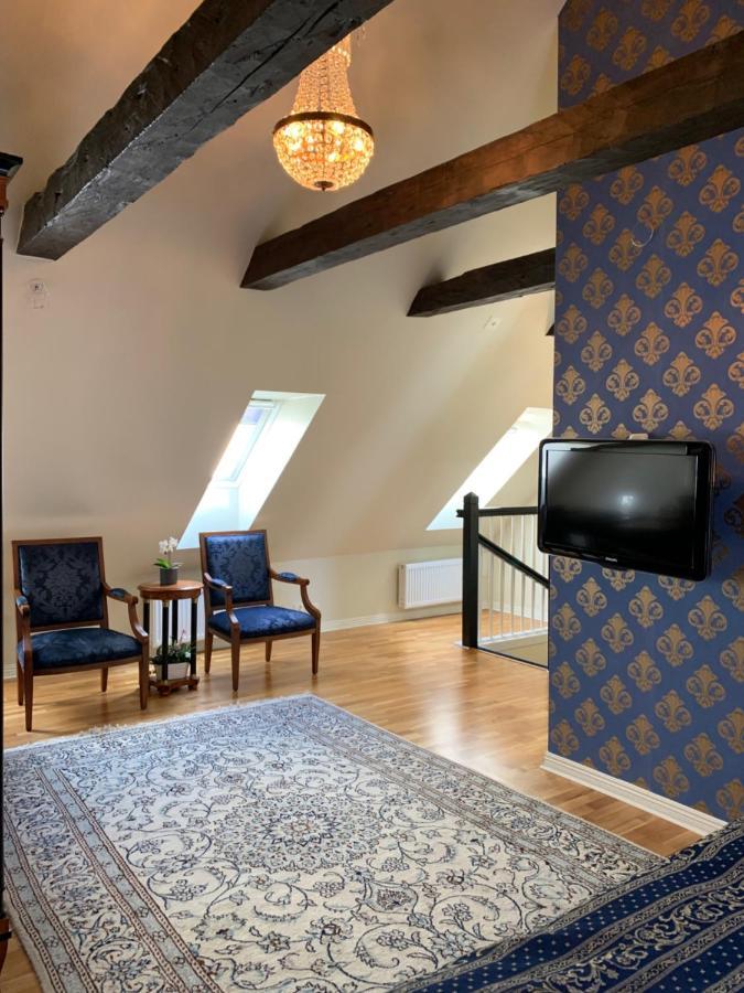 Hotel Mayfair Tunneln